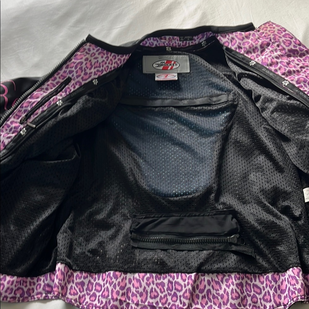 Joe Rocket Black and Pink Women's Jacket - Picture 6 of 10